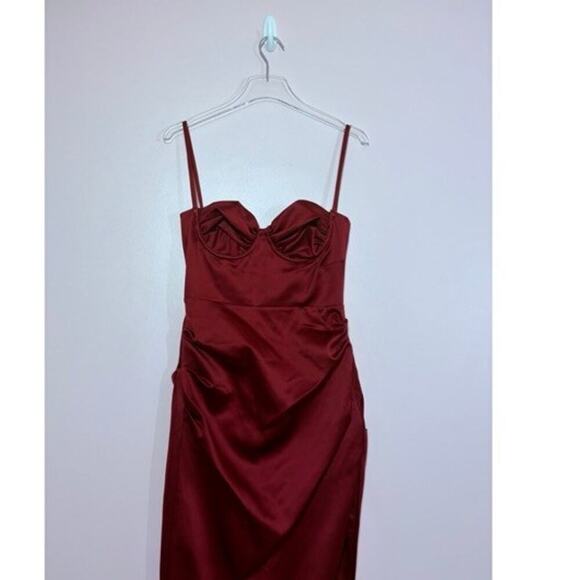 House of CB FLORA Satin Pleated Corset Midi Dress in Wine Size Small - Picture 7 of 13